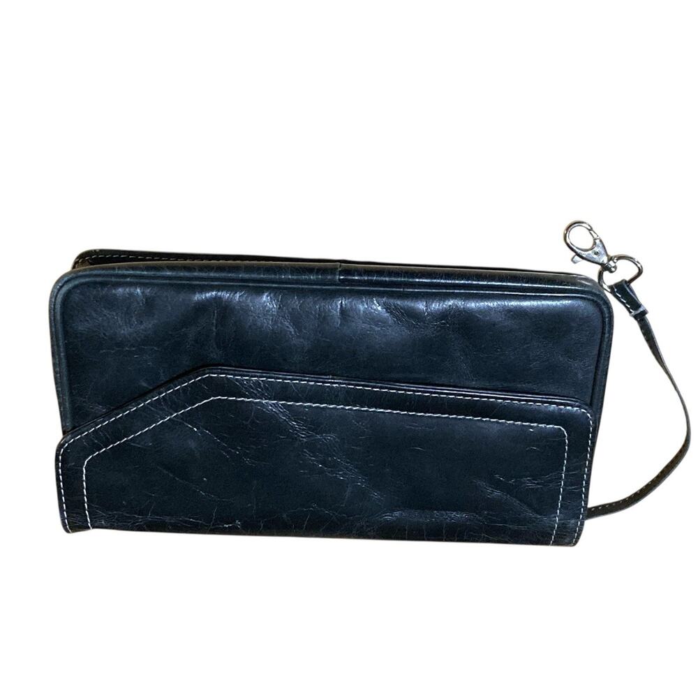 IRIS‎ TYLER Black Leather Clutch Magnetic Closure